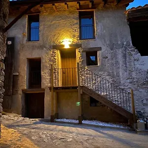 turisme-rural-ca-laxai-casa-1.catalonia-hotels.com/
